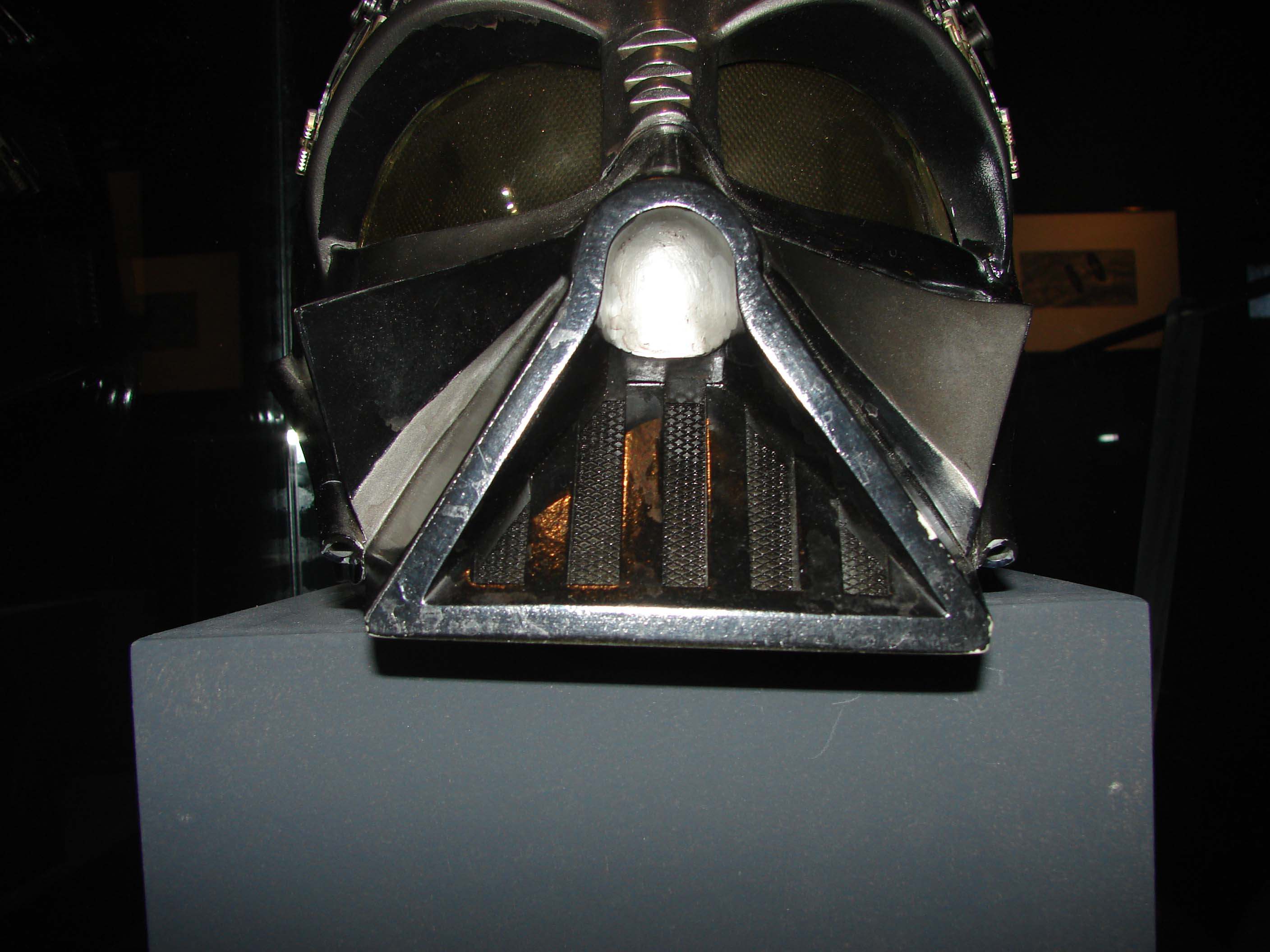 Vader_revealed_Paris 046